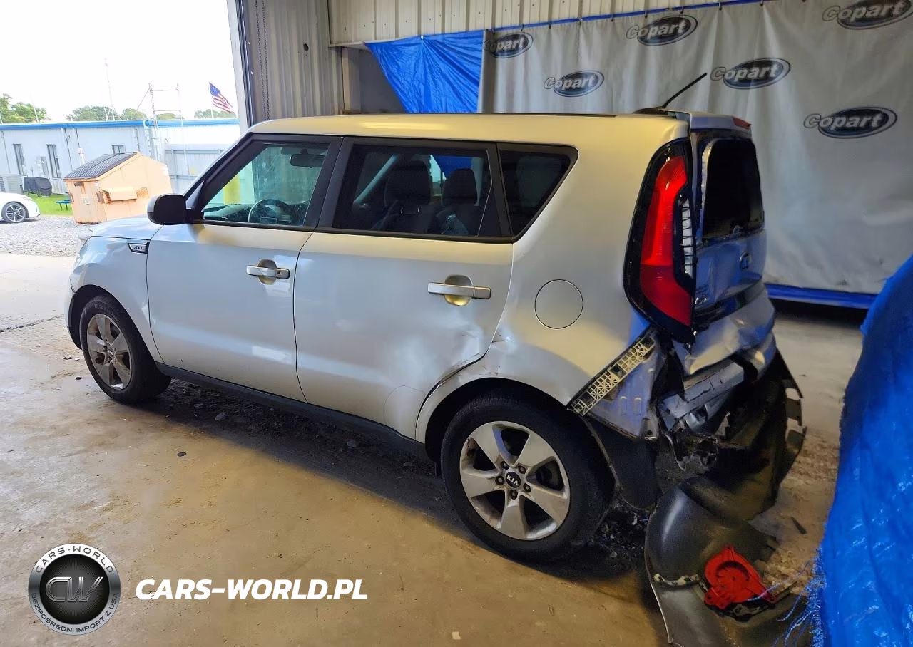 2018 Kia Soul Base VIN:KNDJN2A25J7585877 - 2