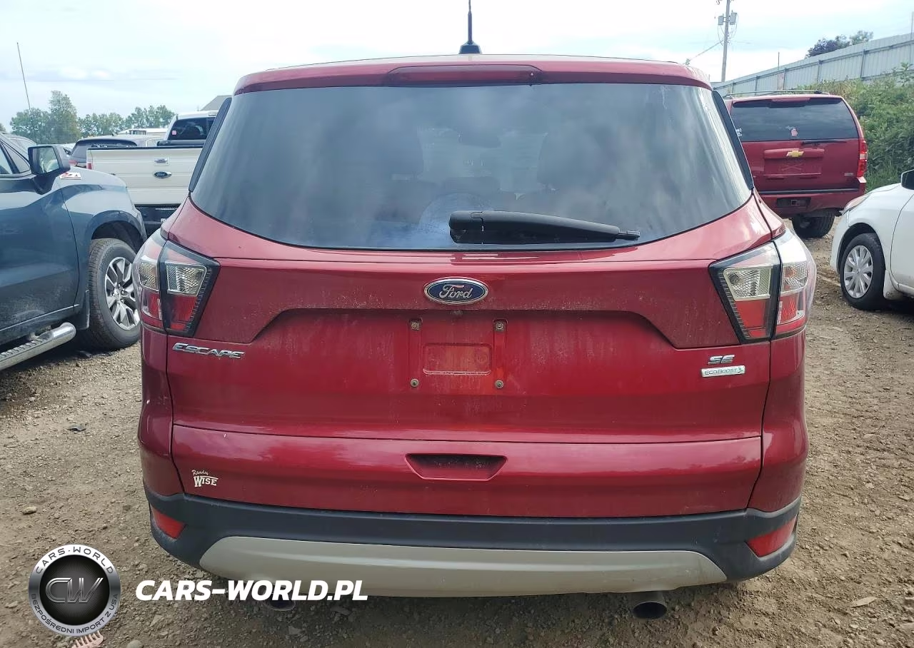 2017 Ford Escape Se VIN:1FMCU0GD9HUD52021 - 6