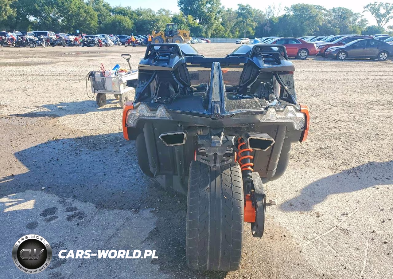 2017 Polaris Slingshot Slr VIN:57XAARFA1H8120884 - 4