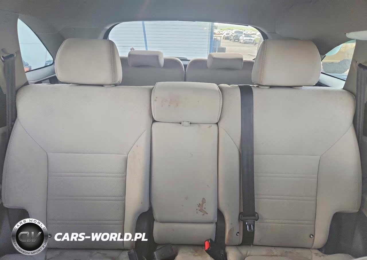 2020 Kia Sorento Lx VIN:5XYPG4A3XLG679011 - 10