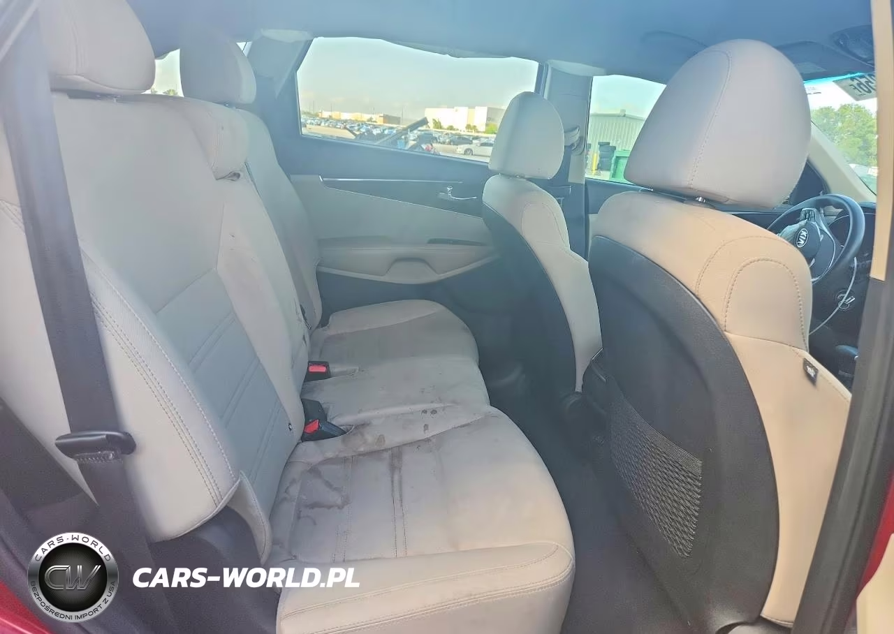 2020 Kia Sorento Lx VIN:5XYPG4A3XLG679011 - 11