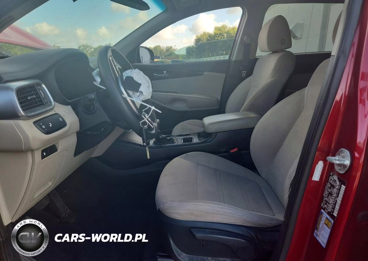 2020 Kia Sorento Lx VIN:5XYPG4A3XLG679011 - 7