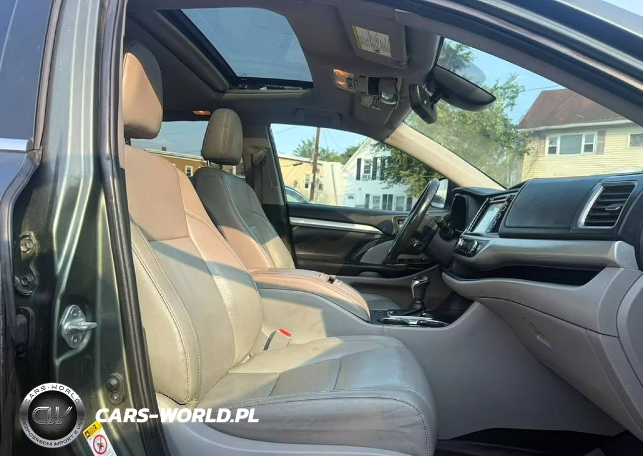 2019 Toyota Highlander Xle VIN:5TDJZRFH2KS968824 - 7