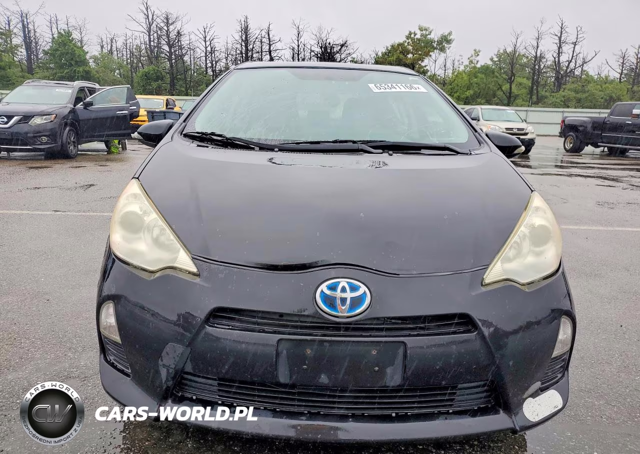2012 Toyota Prius C One VIN:JTDKDTB39C1008862 - 5