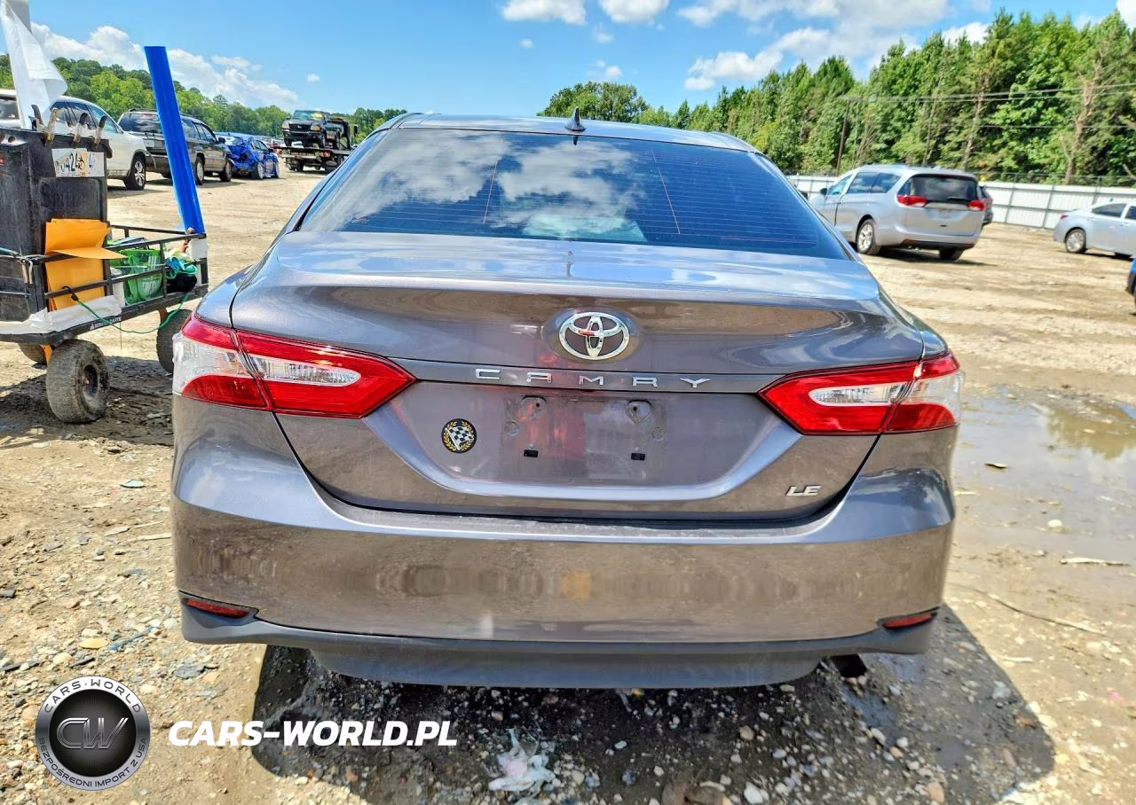 2019 Toyota Camry Le VIN:4T1B11HK5KU196672 - 6
