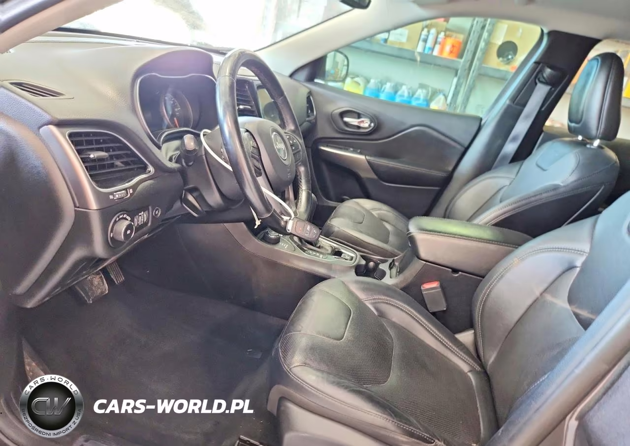 2019 Jeep Cherokee Limited VIN:1C4PJMDX1KD467577 - 7