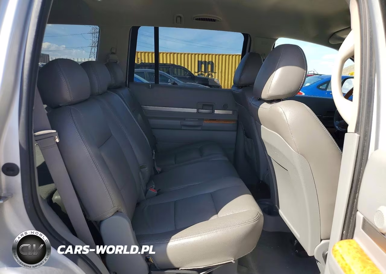 2009 Chrysler Aspen Limited VIN:1A8HW58P99F708587 - 11