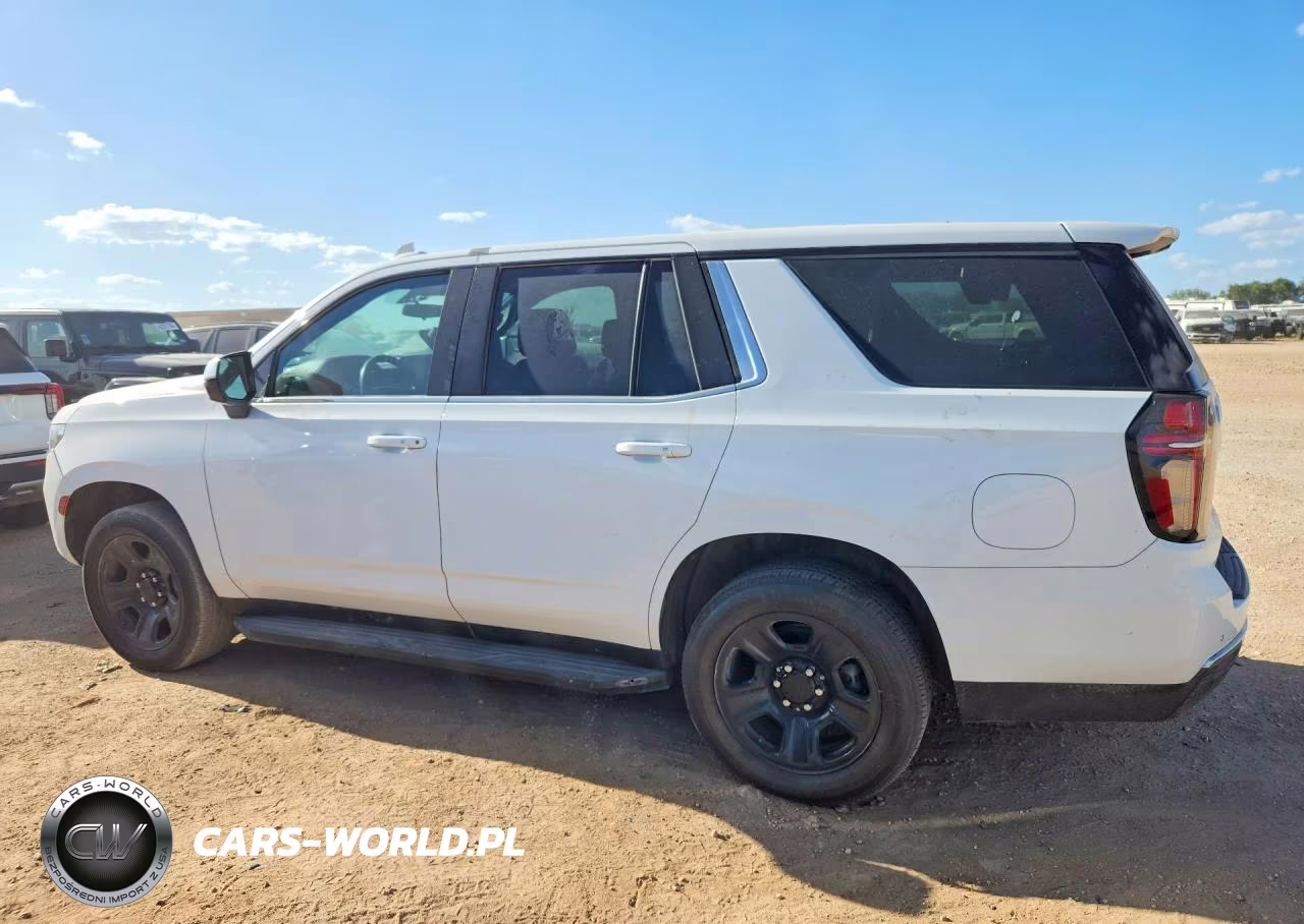 2021 Chevrolet Tahoe C1500 VIN:1GBSCLED2MR296285 - 2