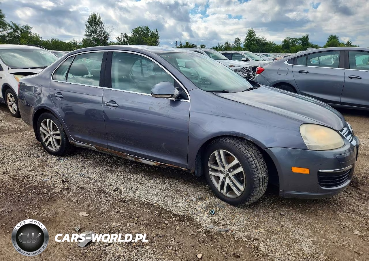 2007 Volkswagen Jetta Wolfsburg VIN:3VWEF71K57M183378 - 4