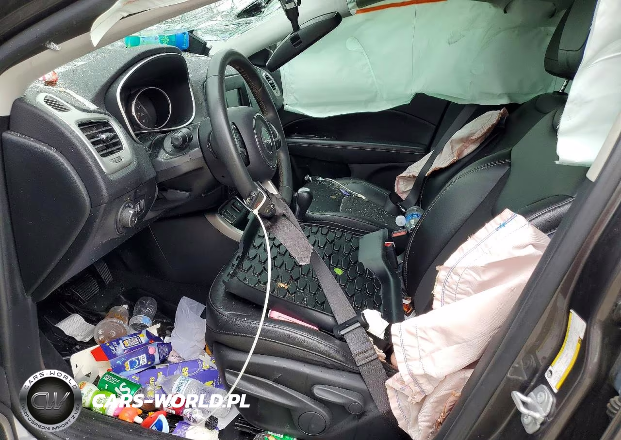 2021 Jeep Compass Latitude VIN:3C4NJCBB1MT572187 - 7