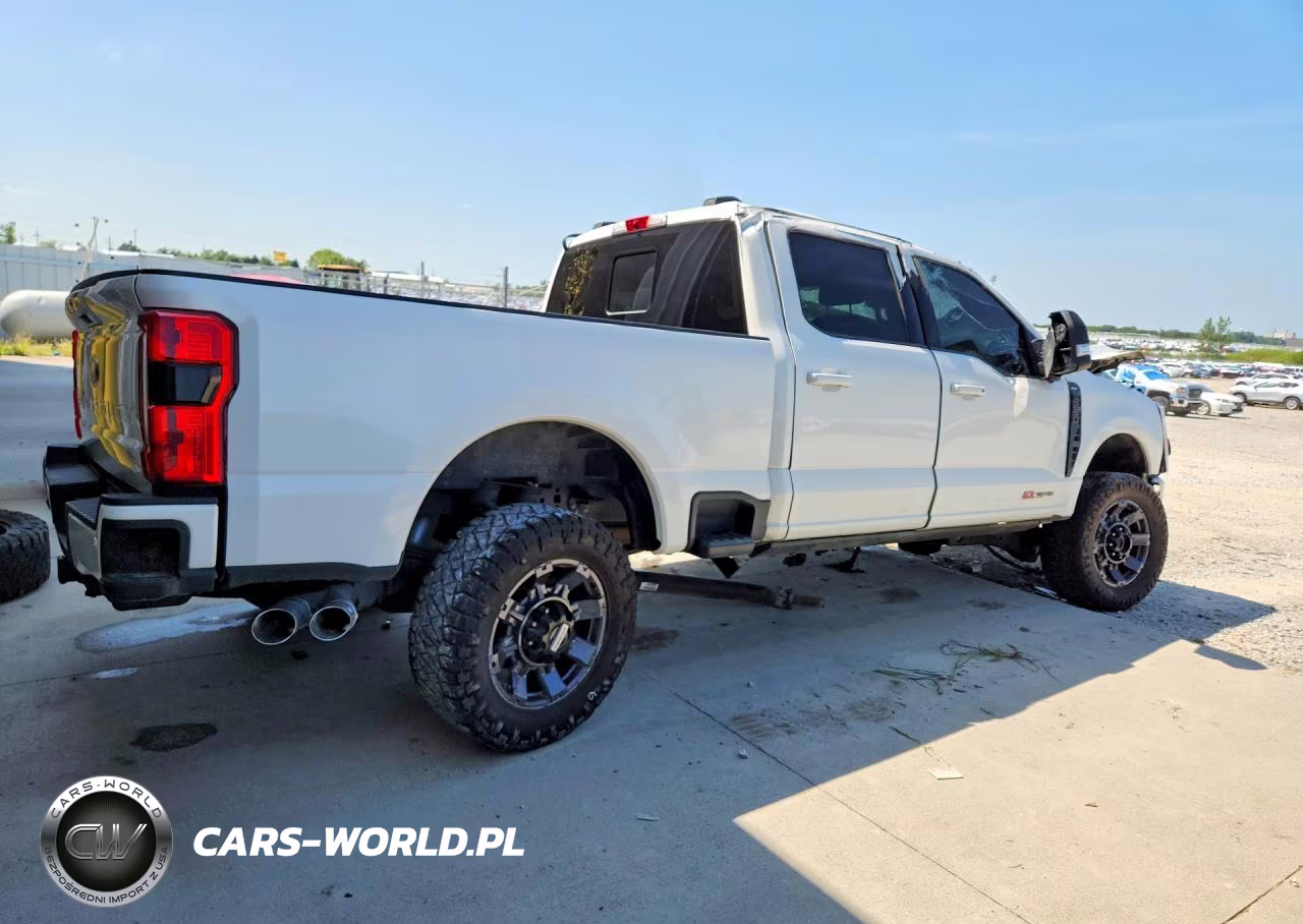 2024 Ford F250 Super Duty VIN:1FT8W2BM3REC15367 - 3