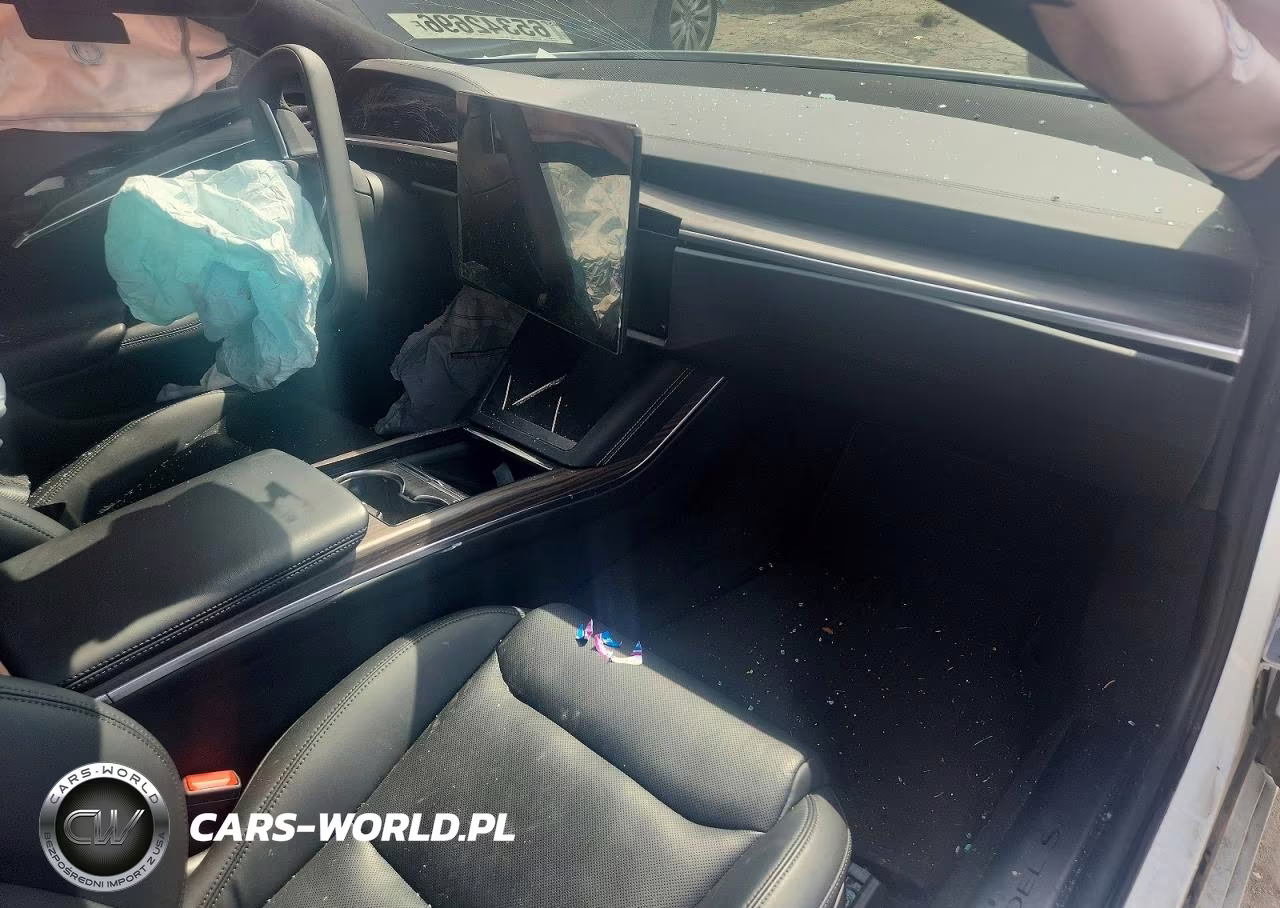 2023 Tesla Model S VIN:5YJSA1E56PF512275 - 8