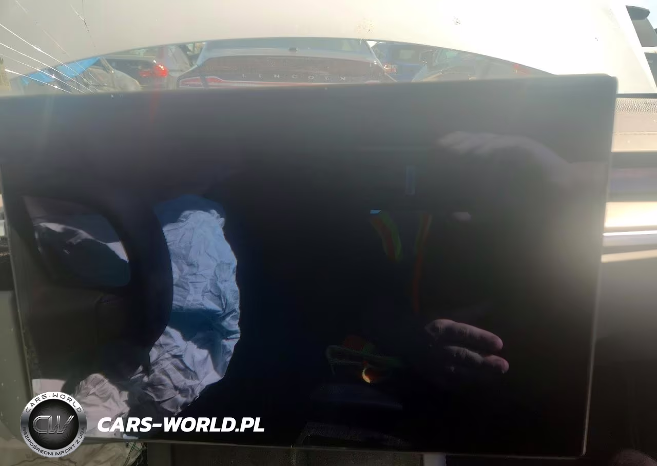 2023 Tesla Model S VIN:5YJSA1E56PF512275 - 9