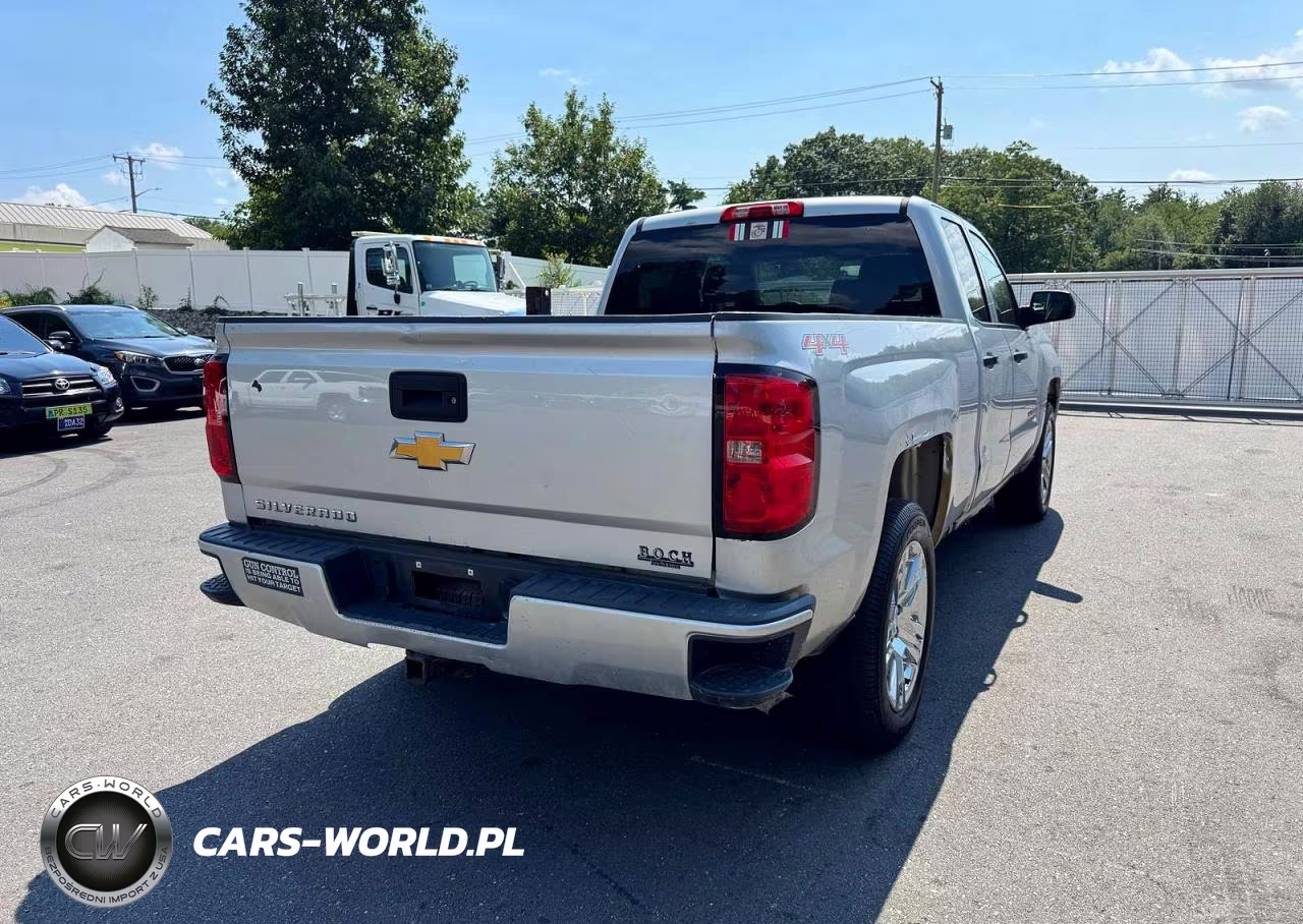 2016 Chevrolet Silverado K1500 Custom VIN:1GCVKPEC7GZ180014 - 3