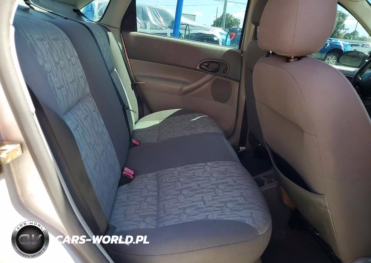 2005 Ford Focus Zx4 VIN:1FAFP34N05W256291 - 10