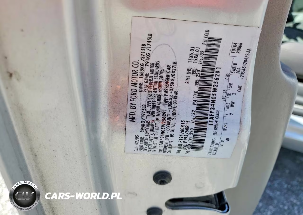 2005 Ford Focus Zx4 VIN:1FAFP34N05W256291 - 13