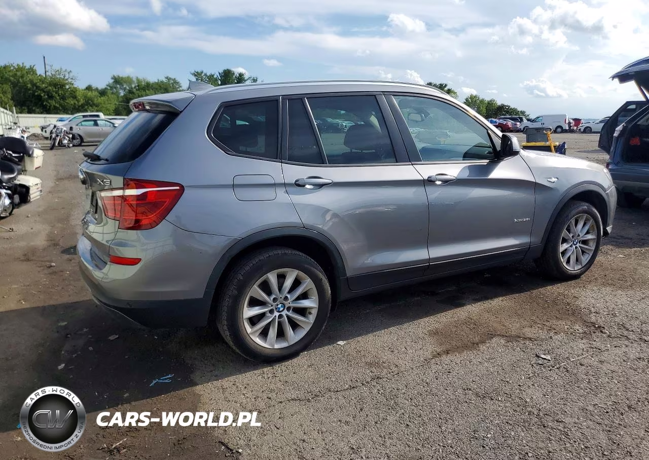 2017 BMW X3 xDrive28I VIN:5UXWX9C31H0W72126 - 3