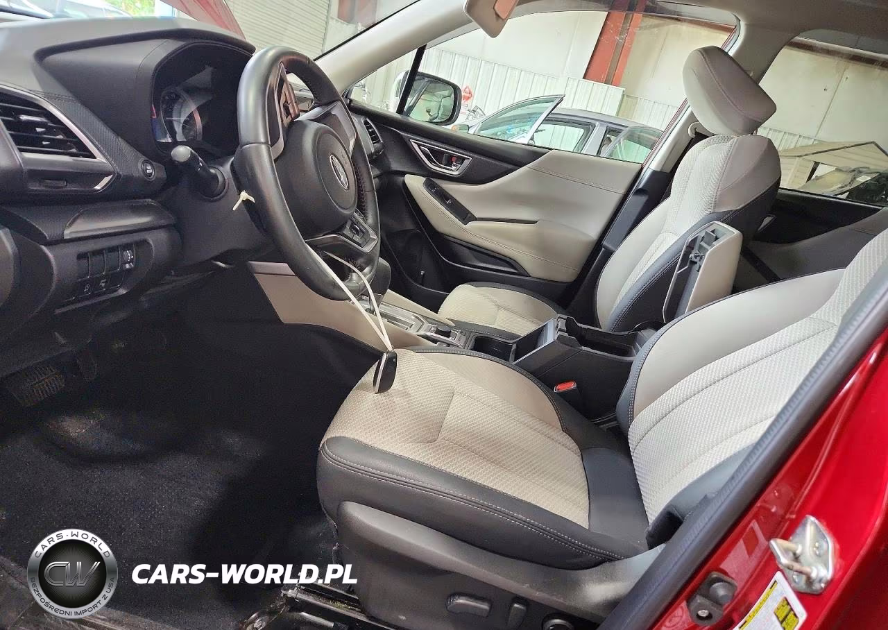 2019 Subaru Forester Premium VIN:JF2SKAGC4KH555550 - 7