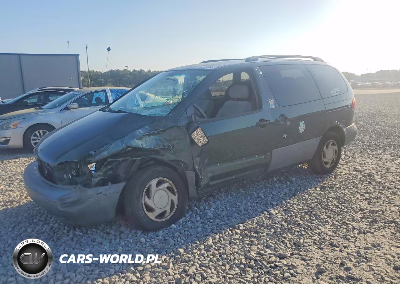1999 Toyota Sienna Le
