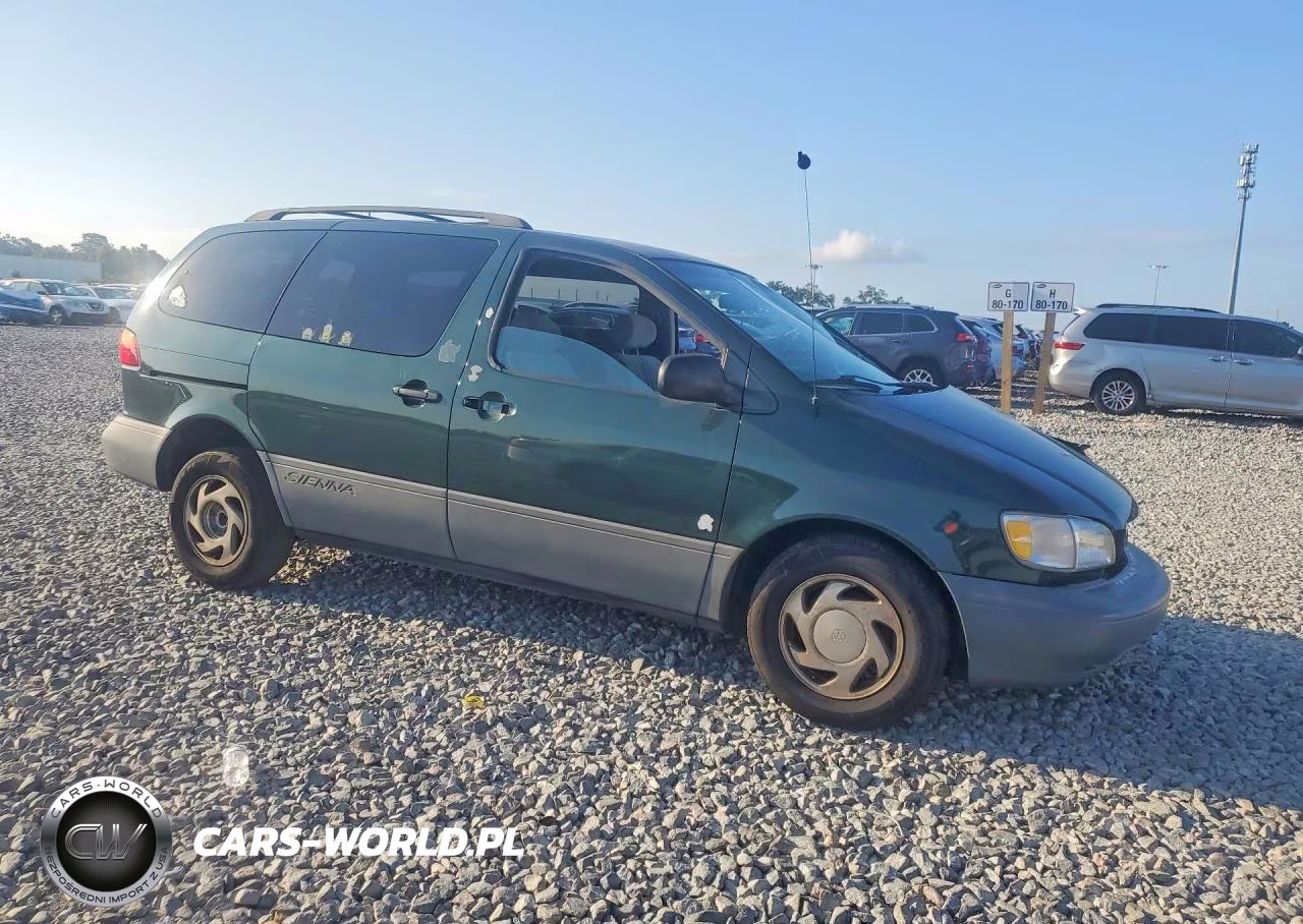 1999 Toyota Sienna Le VIN:4T3ZF13C8XU164281 - 4