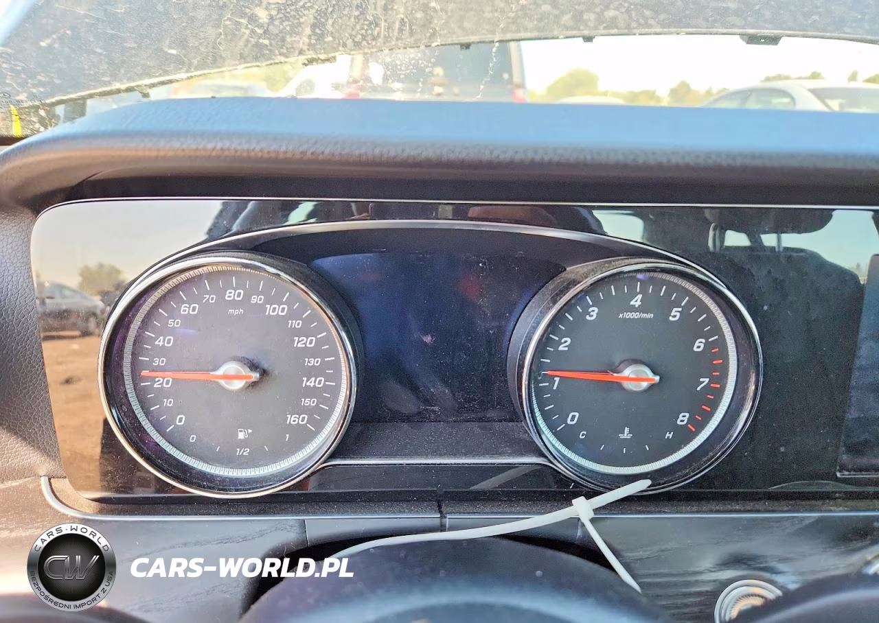 2019 Mercedes-Benz E 300 4Matic VIN:WDDZF4KB3KA663349 - 9