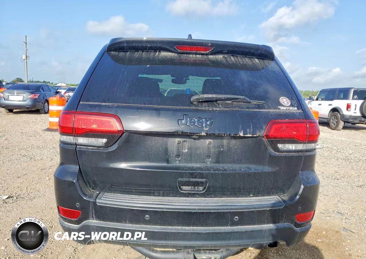 2019 Jeep Grand Cherokee Laredo VIN:1C4RJEAG6KC530374 - 6