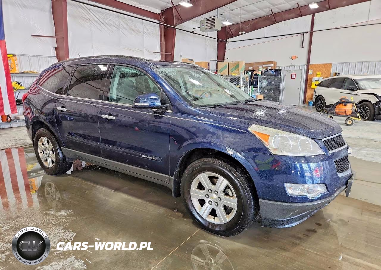 2011 Chevrolet Traverse Lt VIN:1GNKRGED5BJ384316 - 4