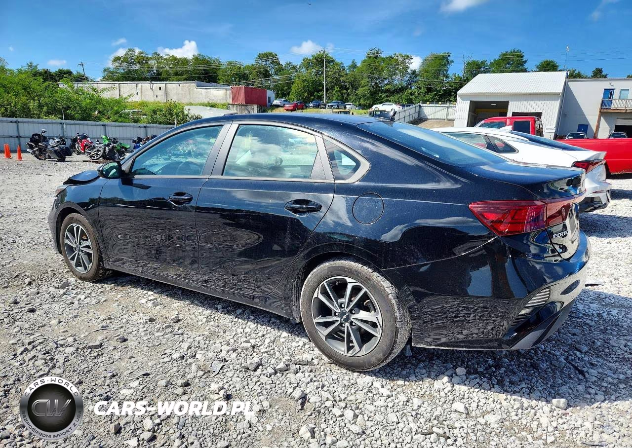 2022 Kia Forte Lxs VIN:3KPF24AD2NE464645 - 2