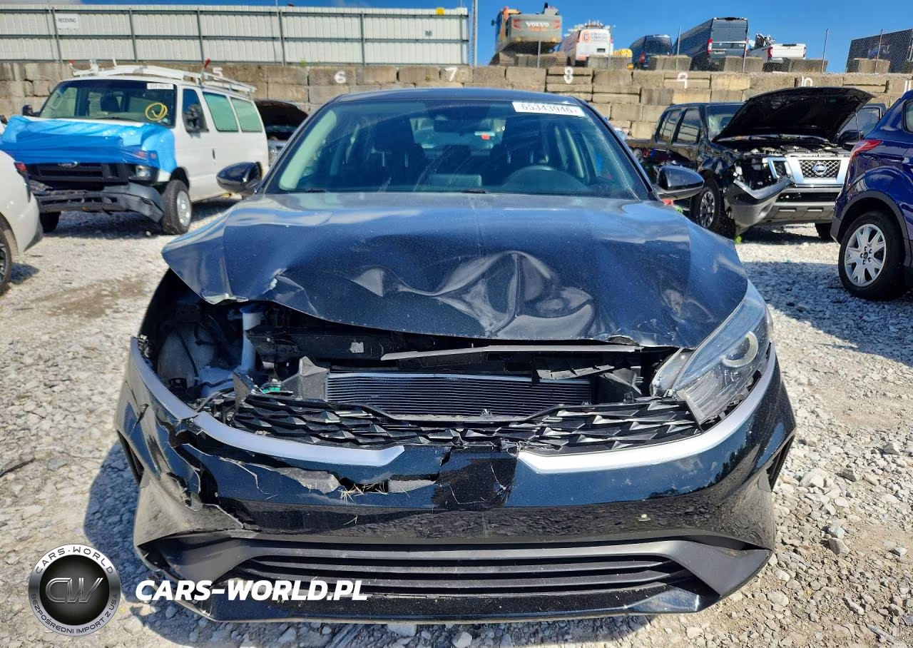 2022 Kia Forte Lxs VIN:3KPF24AD2NE464645 - 5