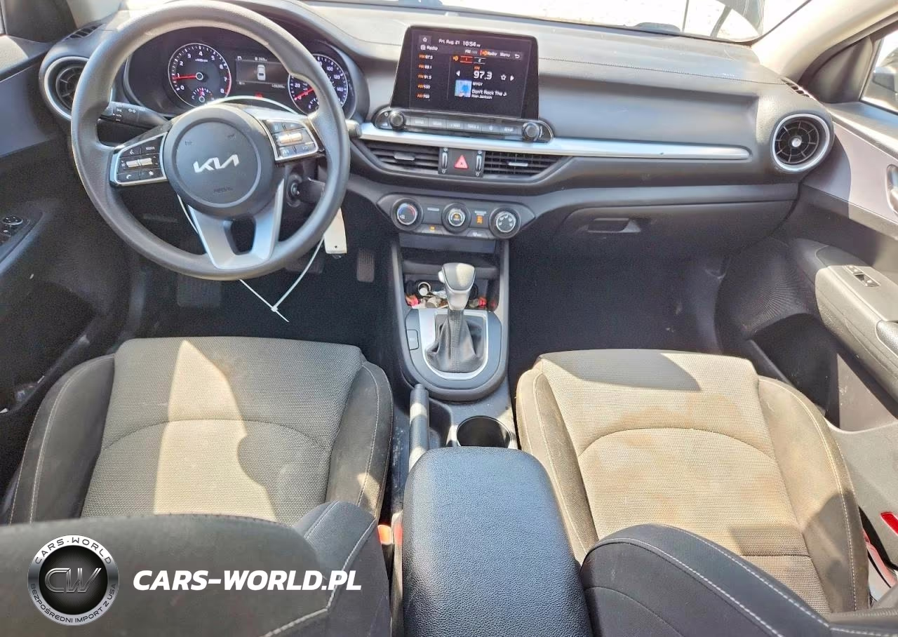2022 Kia Forte Lxs VIN:3KPF24AD2NE464645 - 8