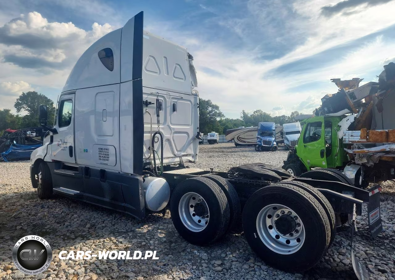 2023 Freightliner Cascadia 126" Sleeper Cab Semi Truck VIN:1FUJHHDR2PLUE0500 - 2