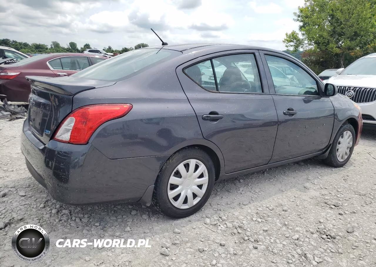 2015 Nissan Versa S VIN:3N1CN7AP6FL867050 - 3