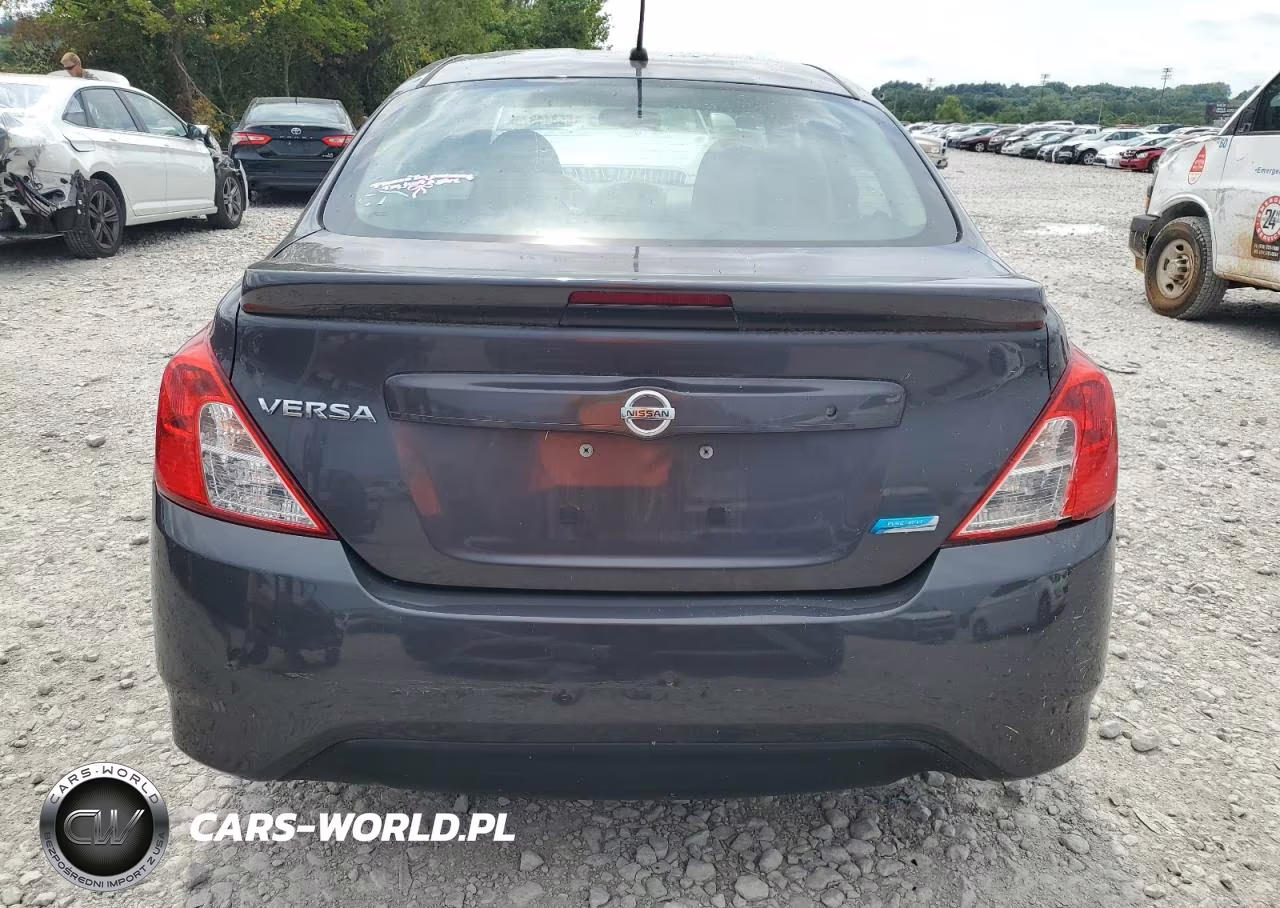 2015 Nissan Versa S VIN:3N1CN7AP6FL867050 - 6