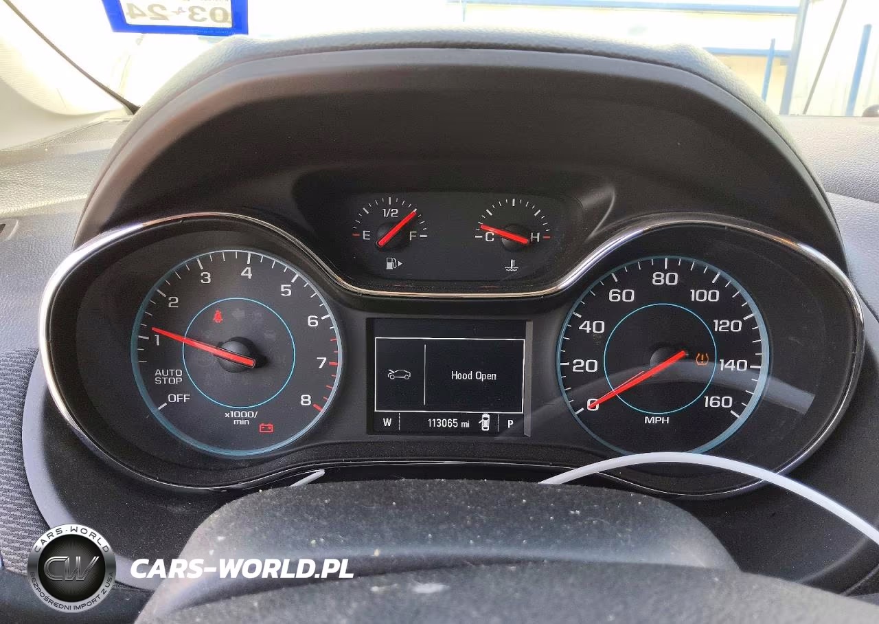 2018 Chevrolet Cruze Lt VIN:1G1BE5SM6J7157749 - 9