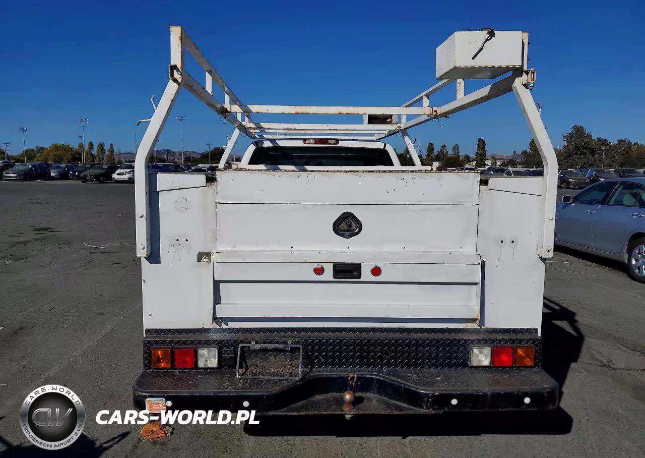 2003 Chevrolet Silverado C2500 Heavy Duty VIN:1GBHC29U33E307511 - 6