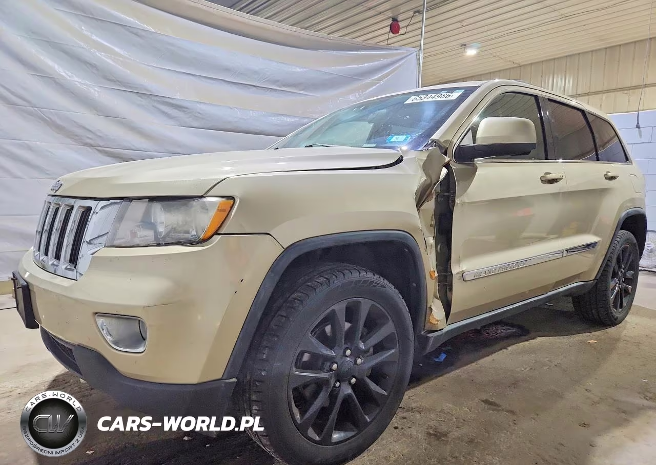 2011 Jeep Grand Cherokee Laredo – zdjęcie 1 z 13