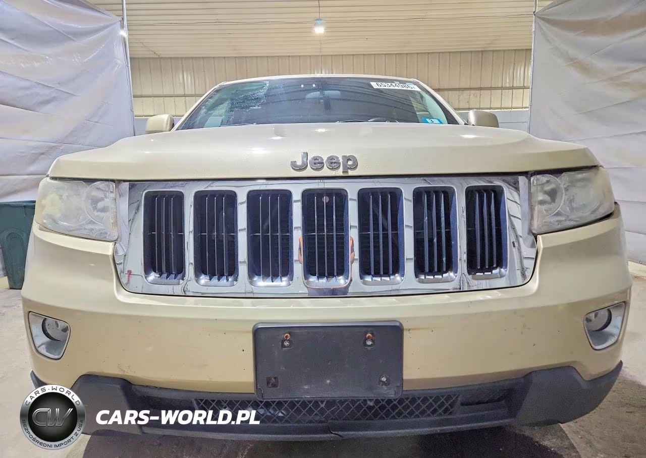 2011 Jeep Grand Cherokee Laredo VIN:1J4RR4GG3BC562588 - 5