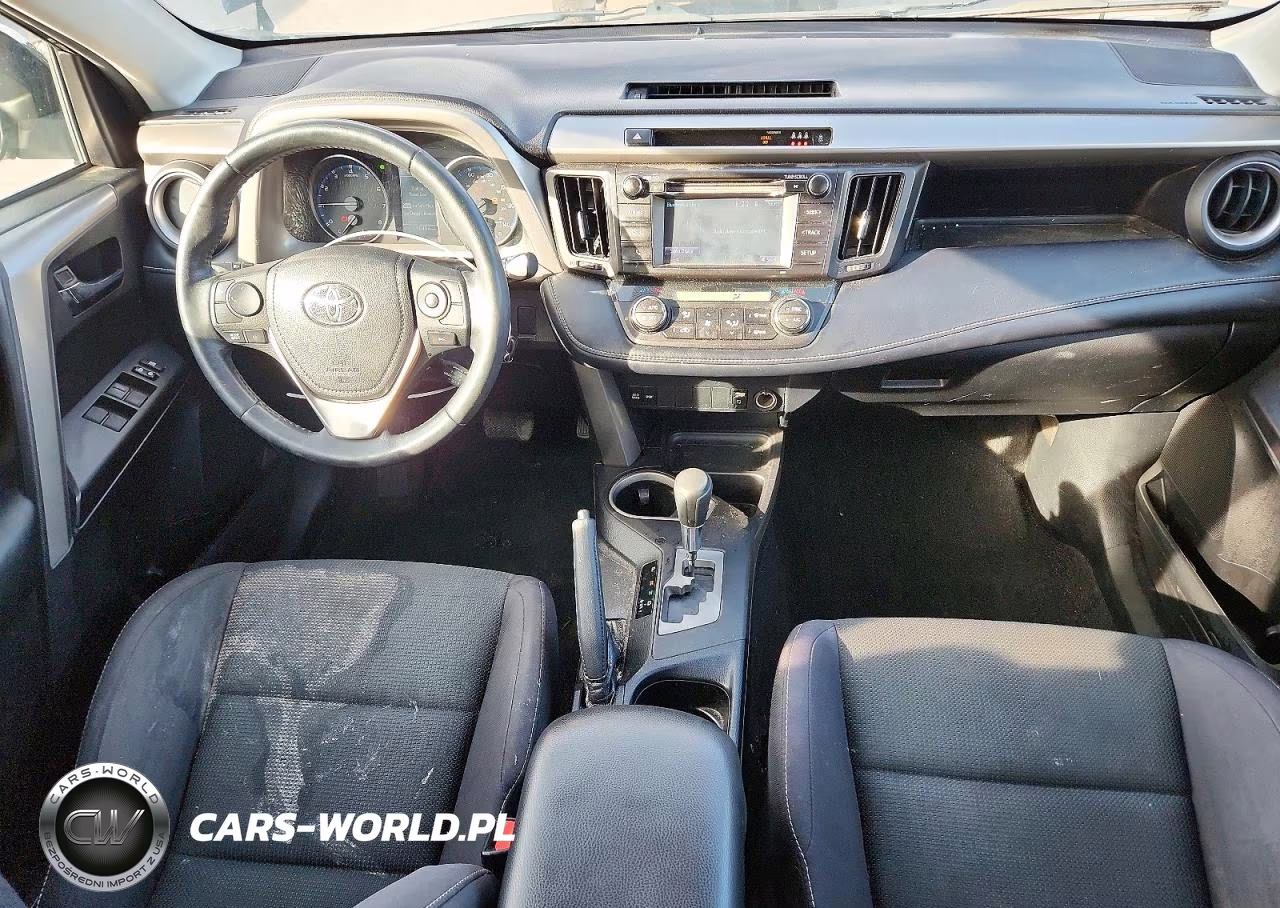 2018 Toyota Rav4 Xle VIN:2T3RFREV8JW792278 - 8