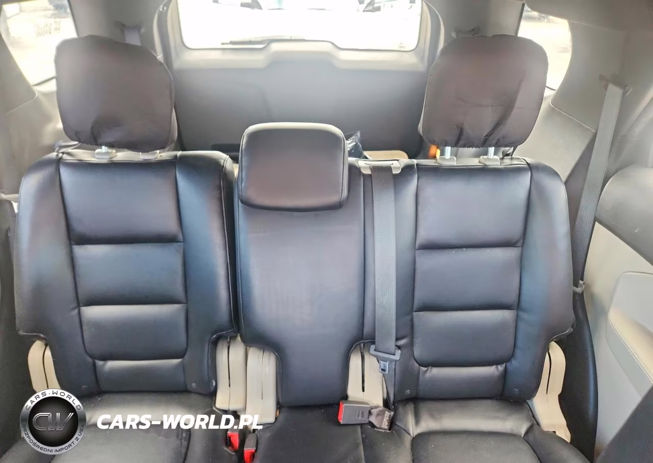2014 Ford Explorer VIN:1FM5K8B8XEGB00697 - 10