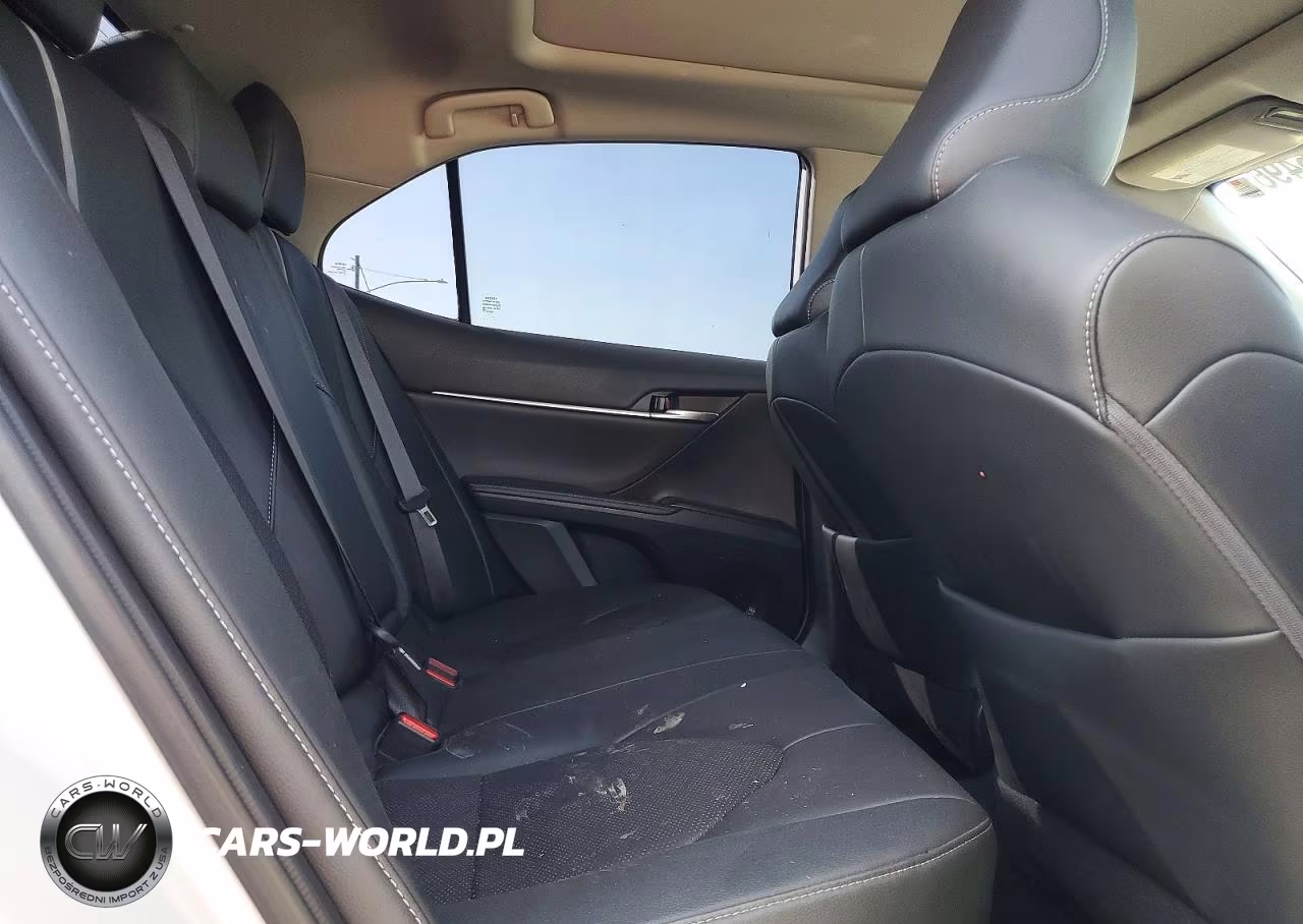 2022 Toyota Camry Xse VIN:4T1K61AKXNU045553 - 10