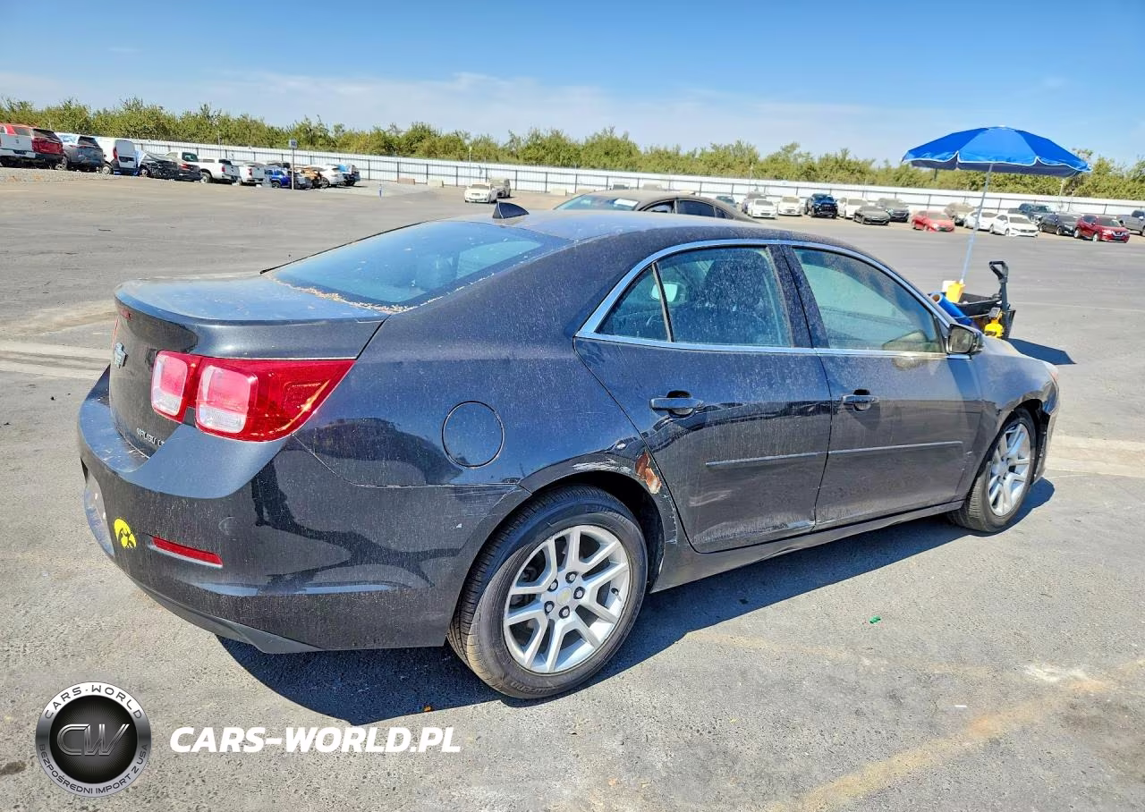 2014 Chevrolet Malibu 1Lt VIN:1G11C5SL6EF135383 - 3
