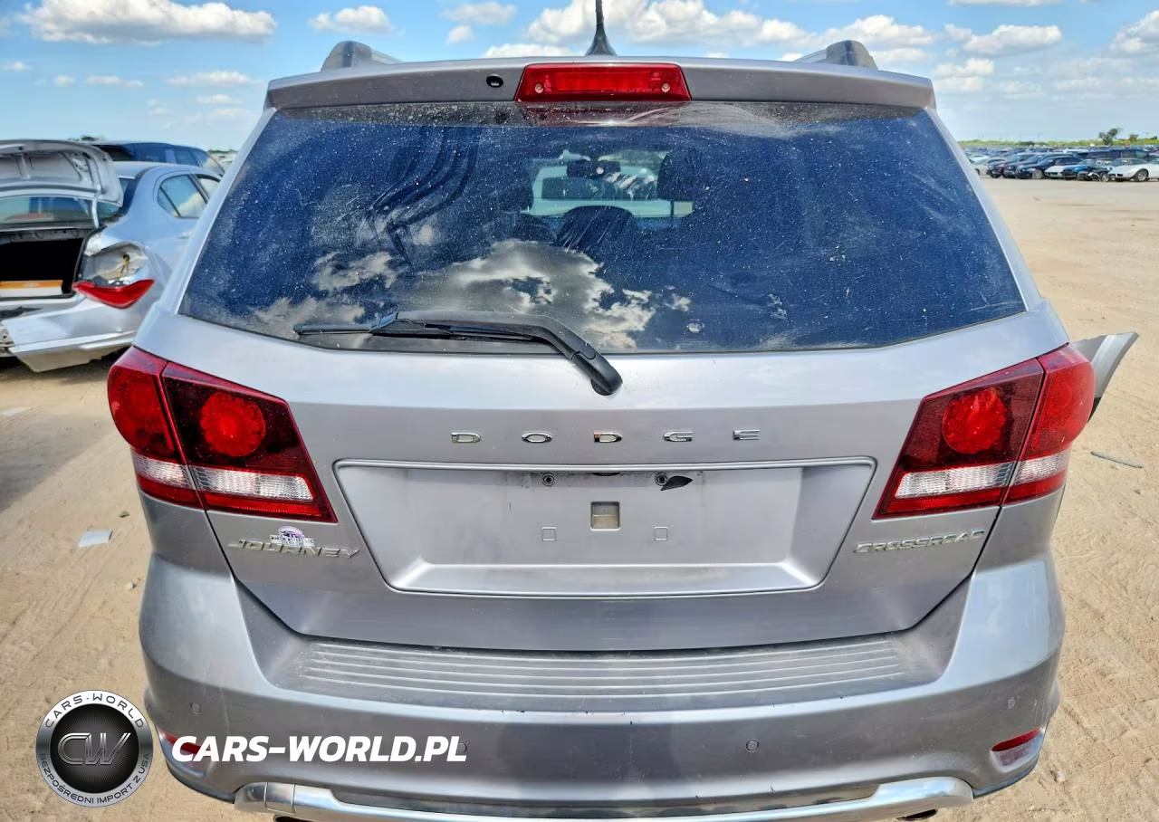 2017 Dodge Journey Crossroad VIN:3C4PDCGG4HT677512 - 6