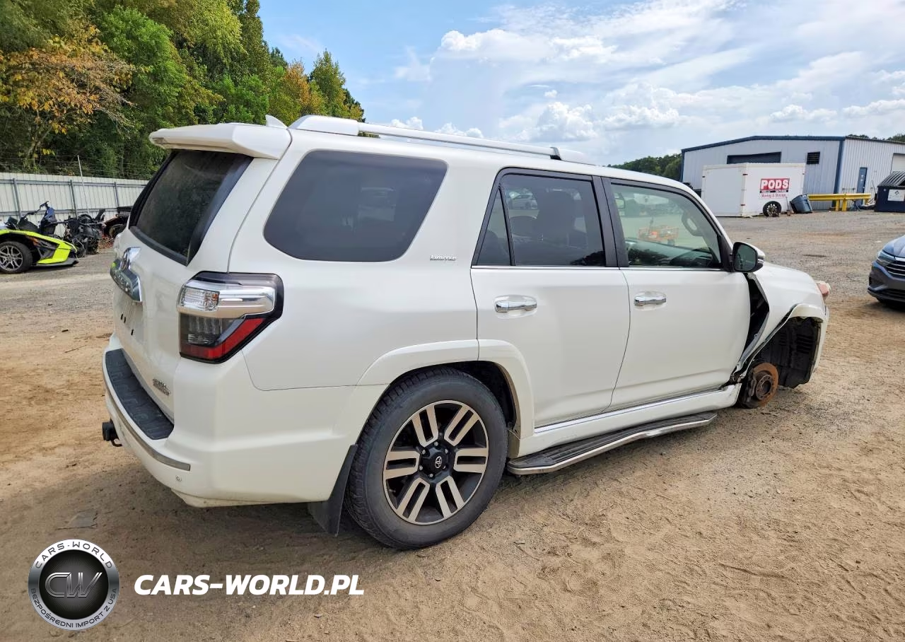 2014 Toyota 4Runner VIN:JTEZU5JR0E5075440 - 3