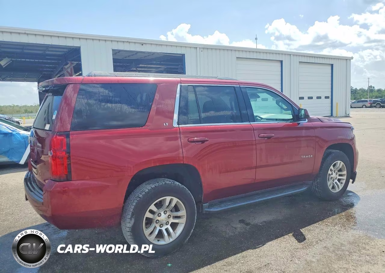 2017 Chevrolet Tahoe C1500 Lt VIN:1GNSCBKCXHR276459 - 3