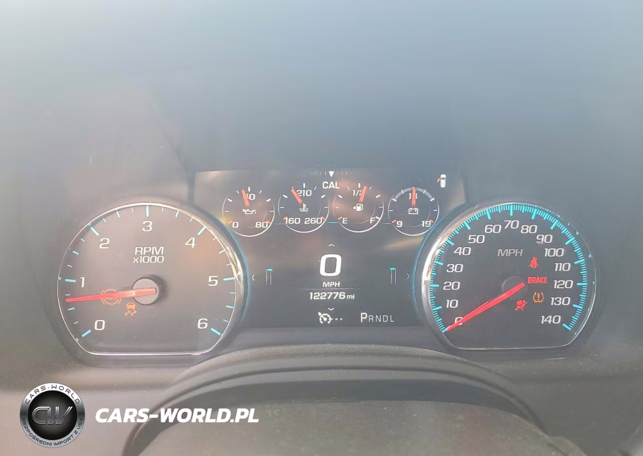 2017 Chevrolet Tahoe C1500 Lt VIN:1GNSCBKCXHR276459 - 9
