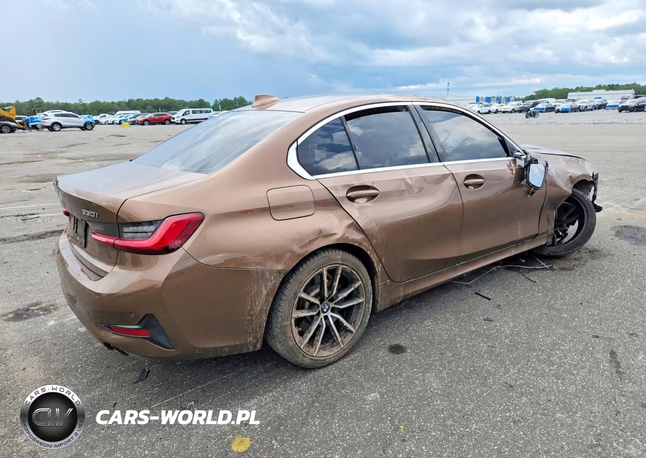 2019 BMW 330I VIN:WBA5R1C54KAK11298 - 3