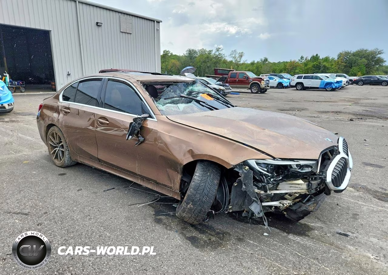 2019 BMW 330I VIN:WBA5R1C54KAK11298 - 4