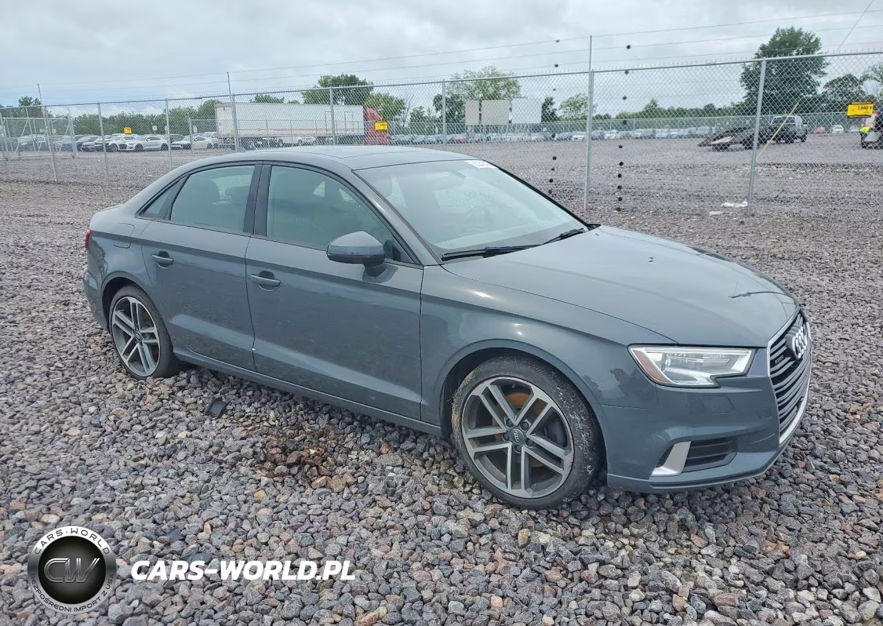 2018 Audi A3 Premium VIN:WAUB8GFF7J1026688 - 4