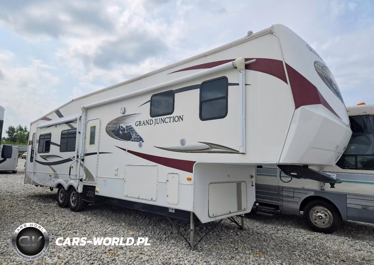 2010 Dutchmen Grand Junction Camper – zdjęcie 1 z 10
