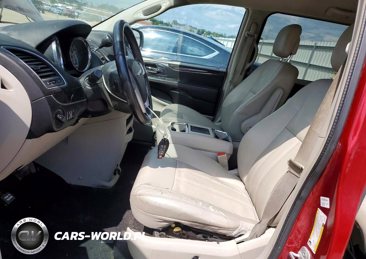 2013 Chrysler Town & Country Touring VIN:2C4RC1BG6DR769516 - 7